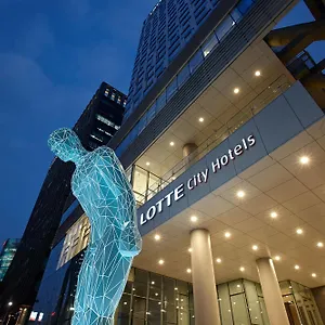 4* Szálloda Lotte Myeongdong