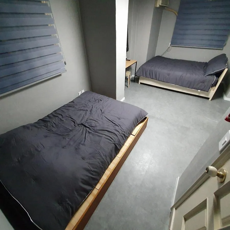 Pensión Seven Hostel Seúl